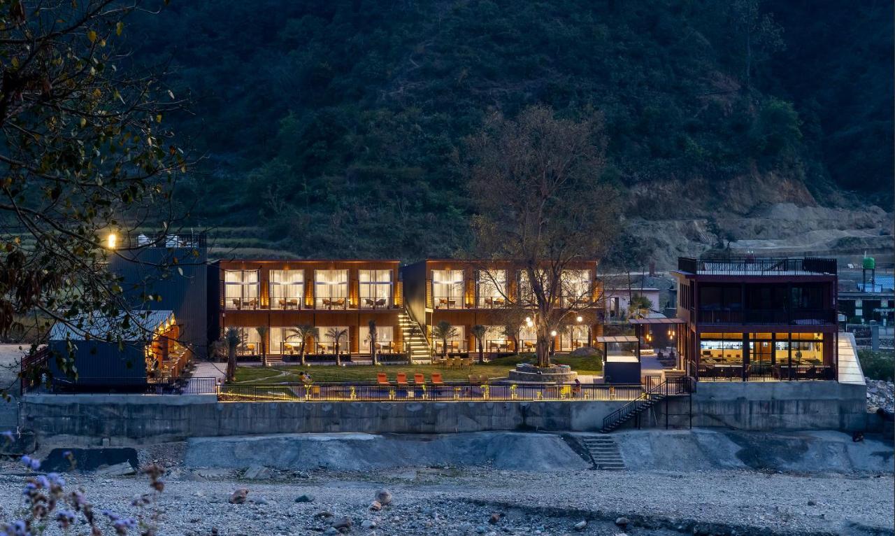 juSTa Rasa Retreat&Spa Rishikesh Bijni Luaran gambar