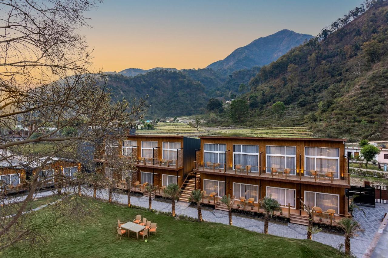 juSTa Rasa Retreat&Spa Rishikesh Bijni Luaran gambar