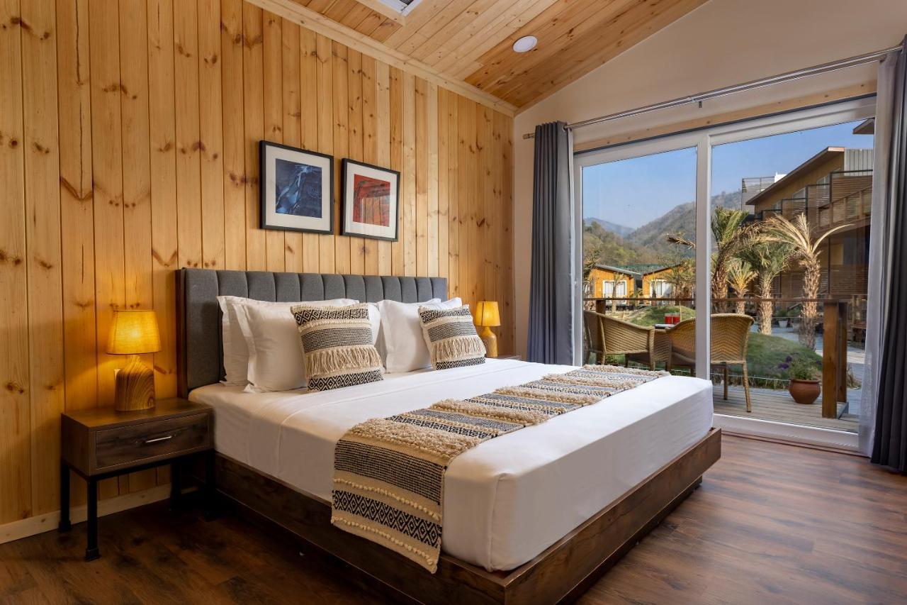 juSTa Rasa Retreat&Spa Rishikesh Bijni Luaran gambar