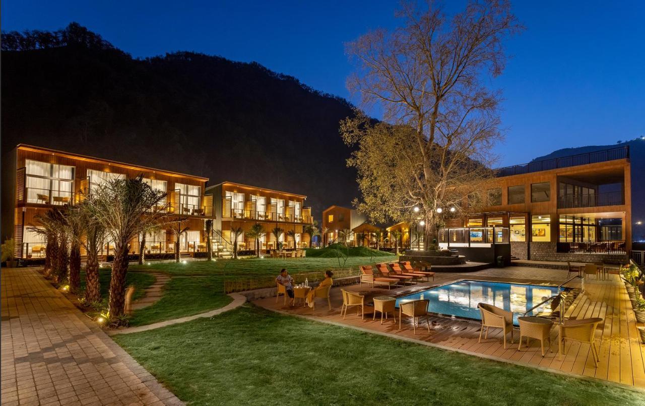 juSTa Rasa Retreat&Spa Rishikesh Bijni Luaran gambar